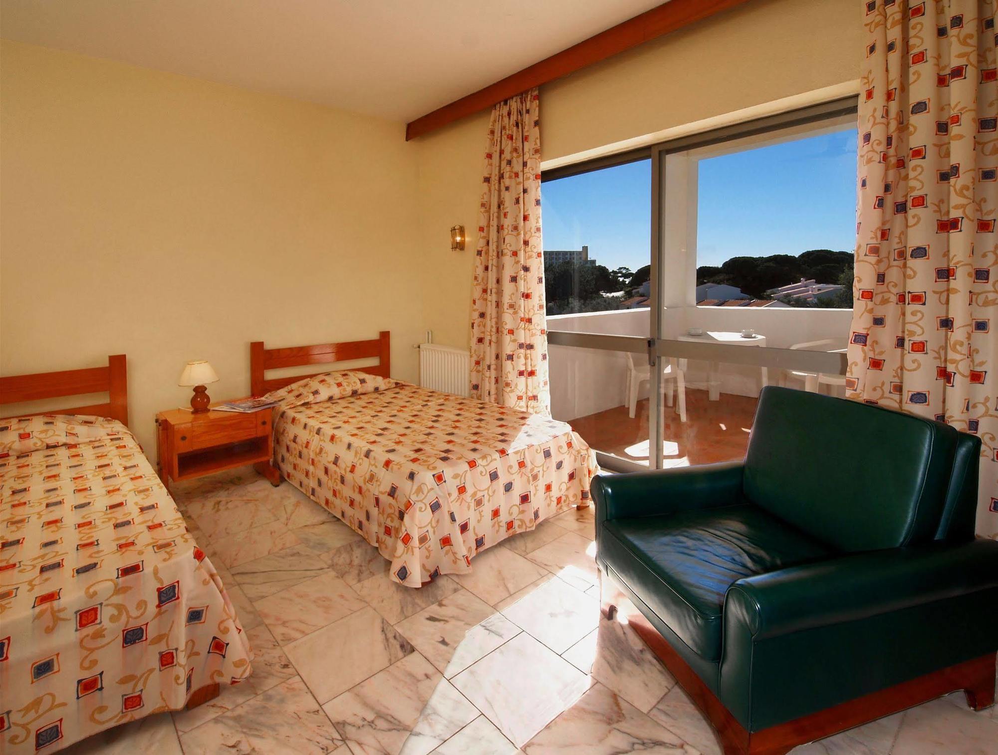 Algarve Gardens Villas Albufeira Rum bild